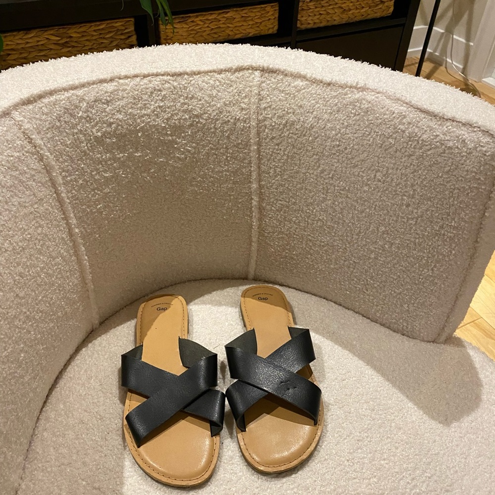 Gap slip on sandals